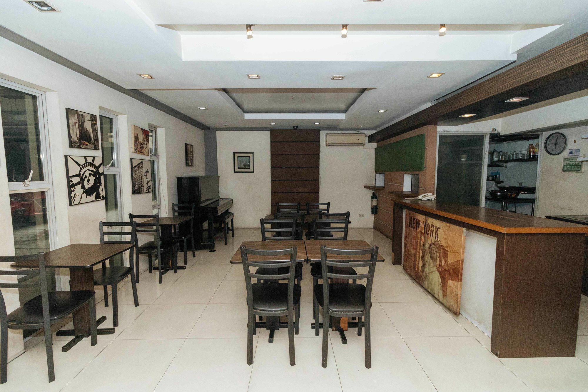 Reddoorz Near Quezon City Circle Extérieur photo